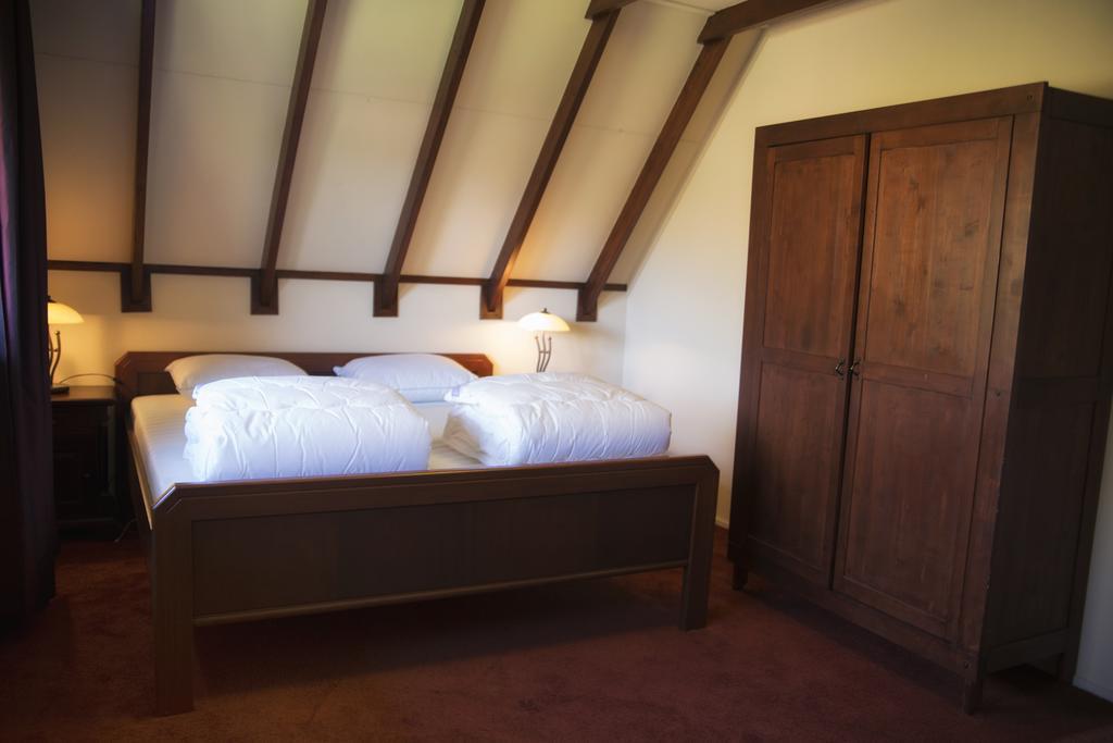 Villa Martensplek Met Sauna Tiendeveen Exteriér fotografie
